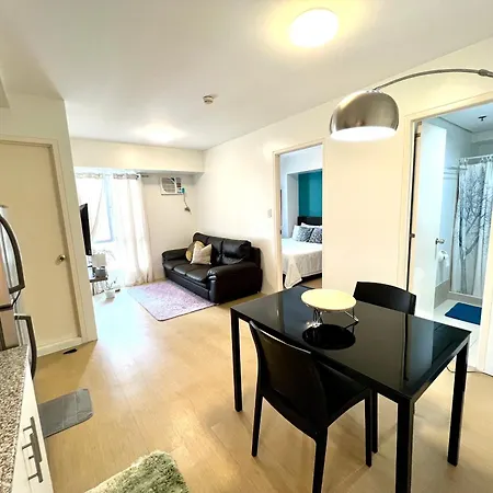 Aparthotel Avida 1-B